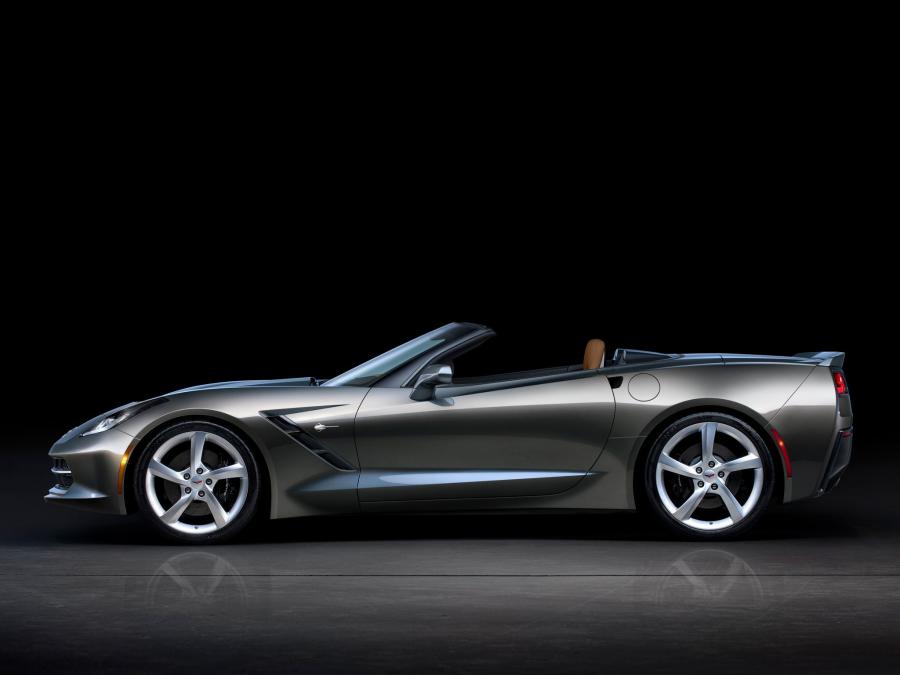  Chevrolet Corvette Stingray Convertible 2013 года  (фото 27 из 48)